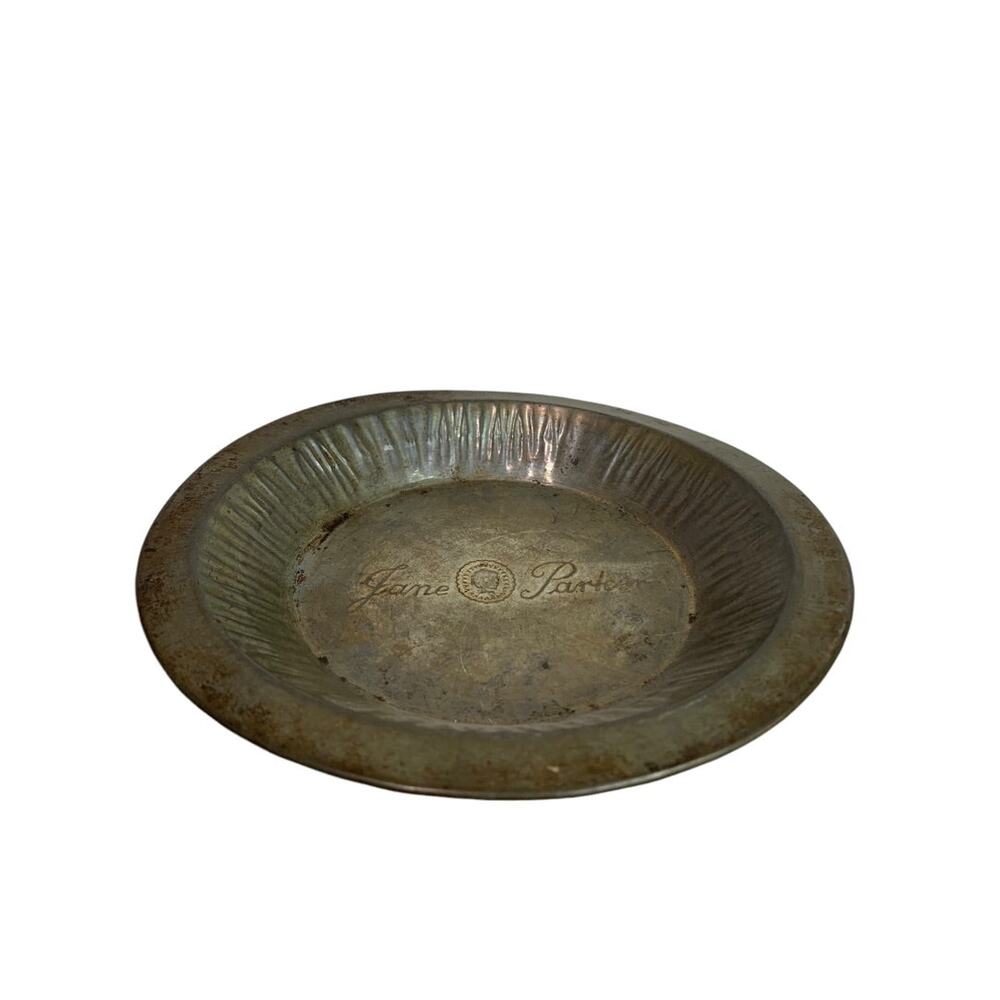 Vintage Jane Parker 8” Pie Plate Pan Tin Great Decorator Piece